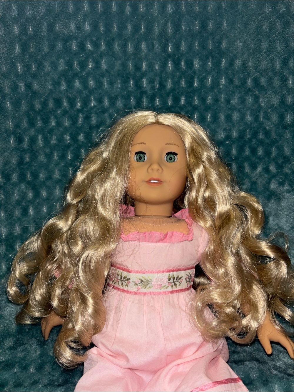 American Girl Caroline Abbott Doll in Light Pink Outfit - Picture 14 of 14